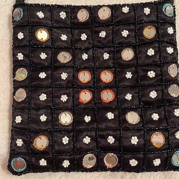 𝅺VINTAGE Black Beaded Crossbody Bag/Purse - Picture 2 of 7